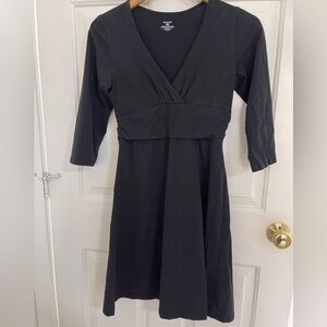 Patagonia classic black stretch knit dress women’s M